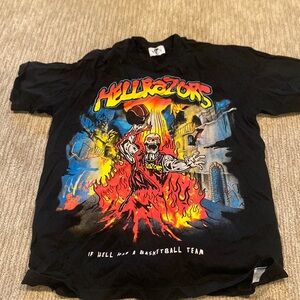 WL hellrazors basketball tshirt